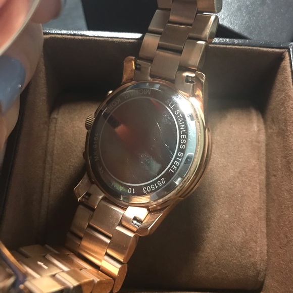 Michael Kors MK6164 'Runway' Chronograph Watch - Picture 4 of 4